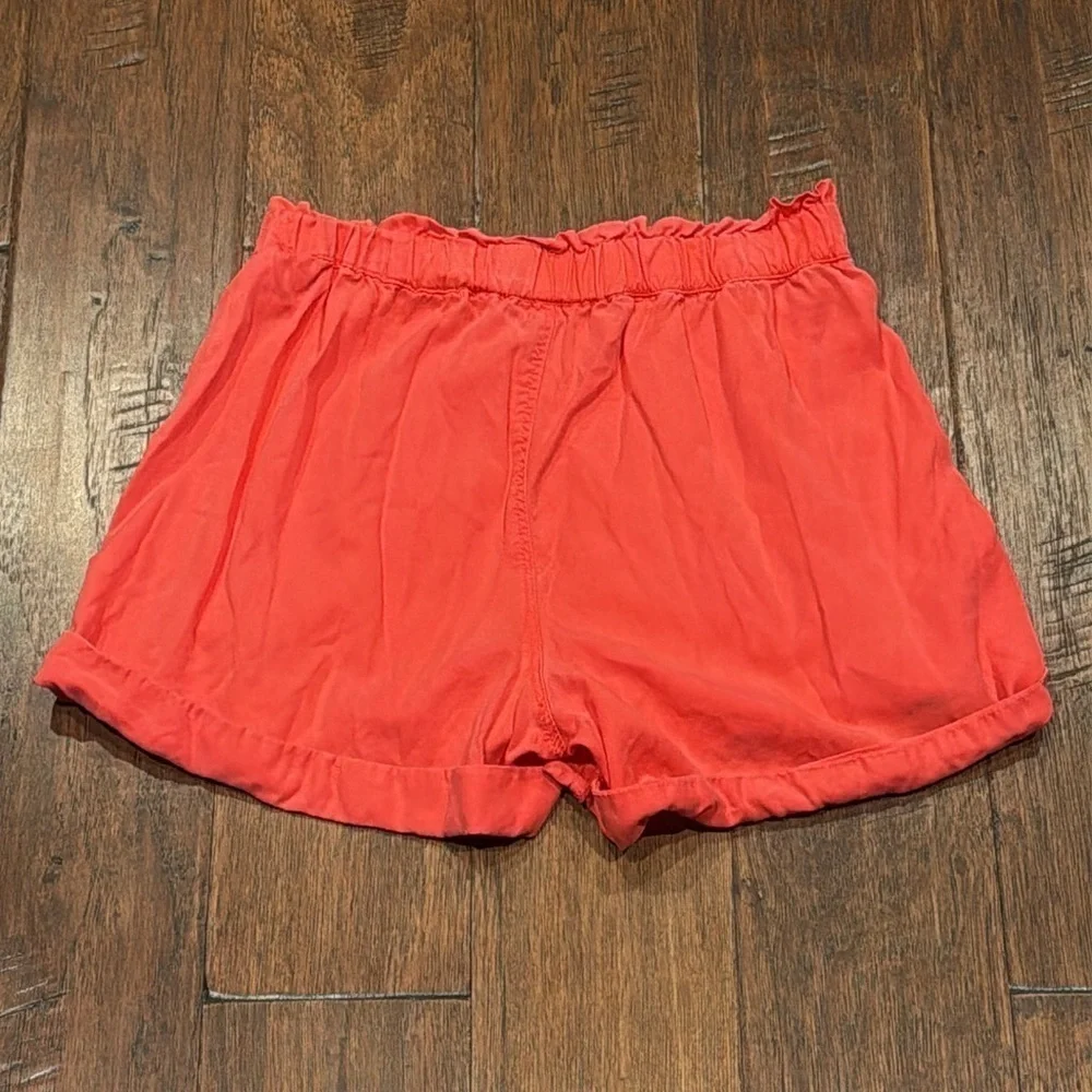 CM🩷 Size Medium - Aerie High Waist Red Ruffle Shorts